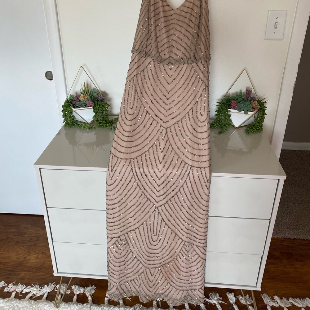 Adrianna Papell - ART DECO BEADED BLOUSON GOWN - TAUPE PINK - size 10